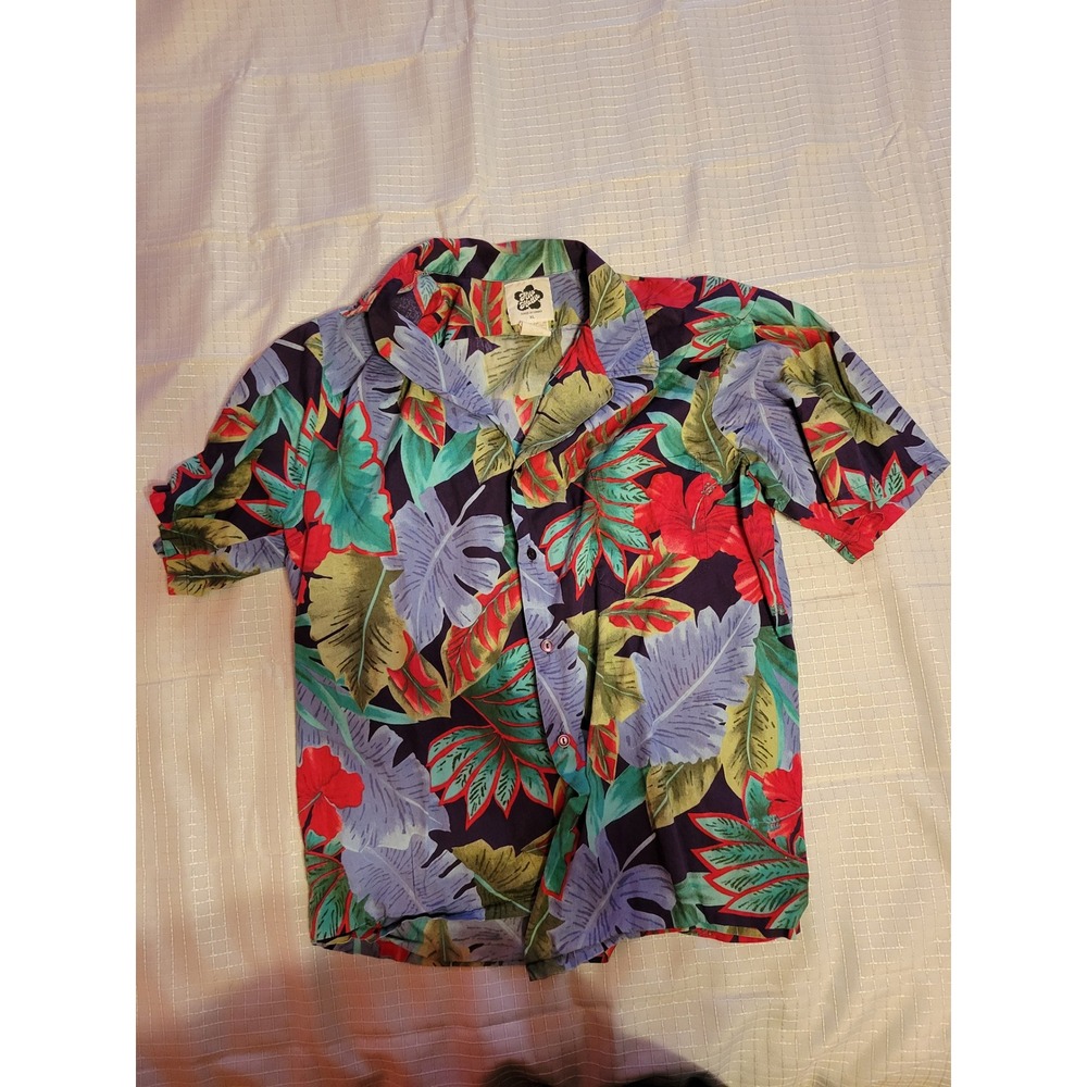 Hilo Hattie Mens XL Hawaiian Shirt Floral Monstera Leaf Print Made in Hawaii Red